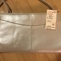 Vintage handbag with shoulder strap 