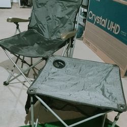 Outdoor Chair w/ Table 