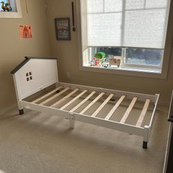 House Frame Perfect Twin Bed