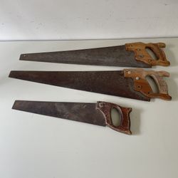 Old Vintage Hand Saws All For $10