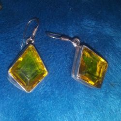 7 Set Of Earrings..925 For All.$60