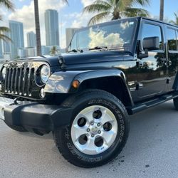 2014 Jeep Wrangler Unlimited Sahara 