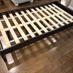 Mahogany Twin Size platform bed