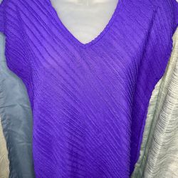 Dana Buchman Women’s Purple Bias Textured Cap Sleeve V-Neck Blouse Size Small