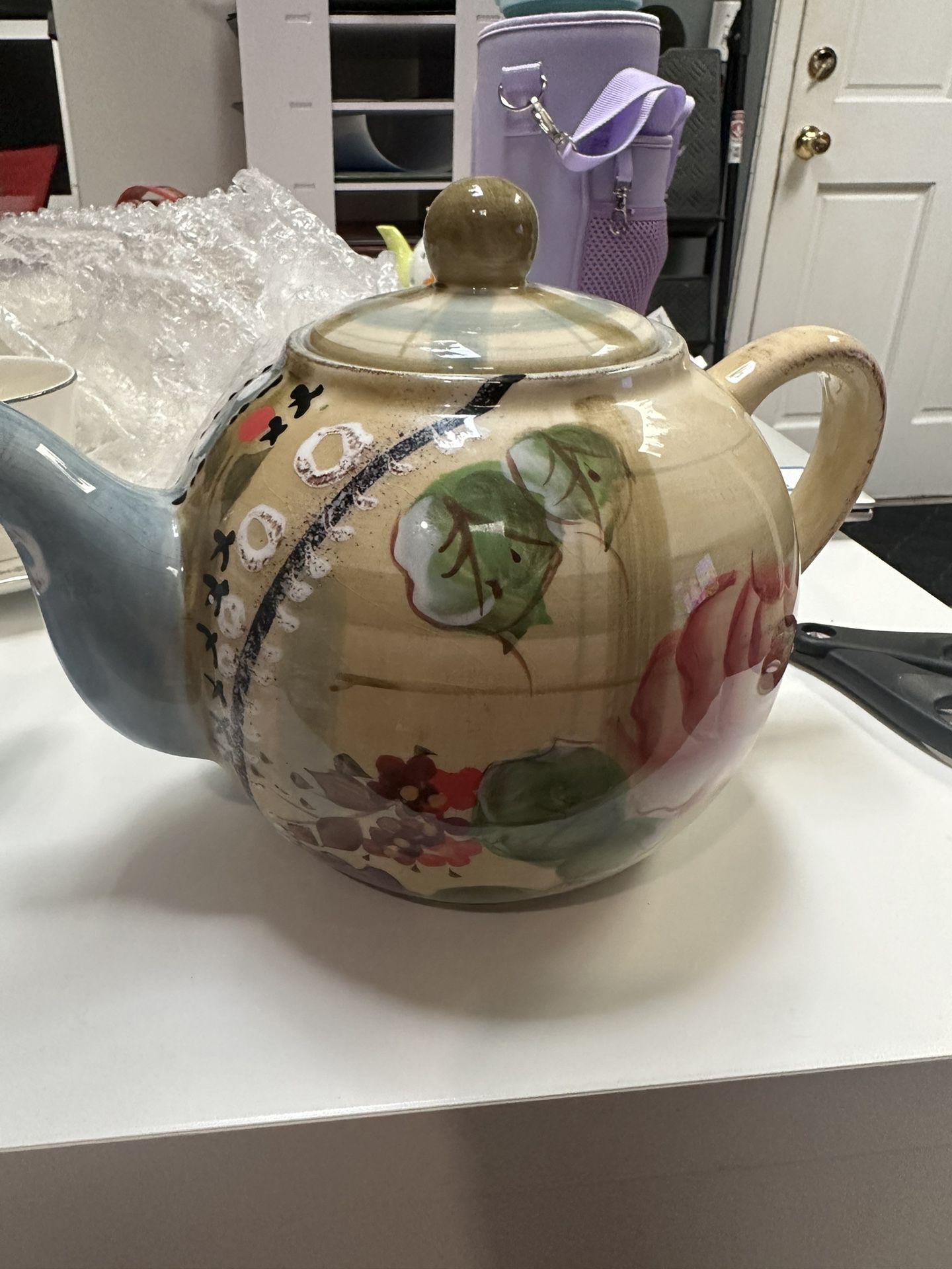 Tan blue plaid Ceramic Tea Pot 