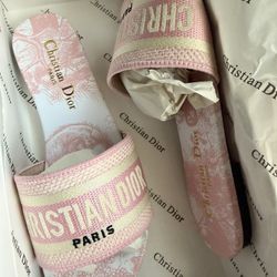NEW Pink Dior Sandals Size EUR 38 (4.5y | 6 Women’s), With Box And Bag, Perfect For Valentines, Gifting, Or Casual Wear