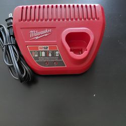 Milwaukee Battery Charger