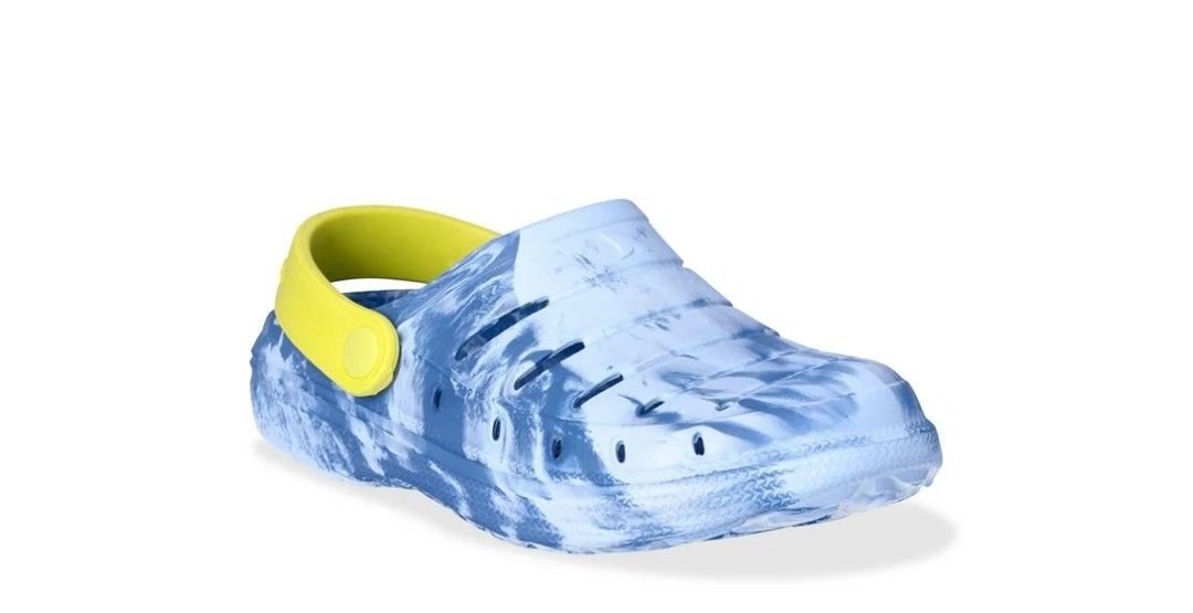 NWT Rugged Shark Molded Clogs Boys Size 5