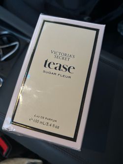 Victoria's Secret Tease Sugar Fleur Eau de Parfum