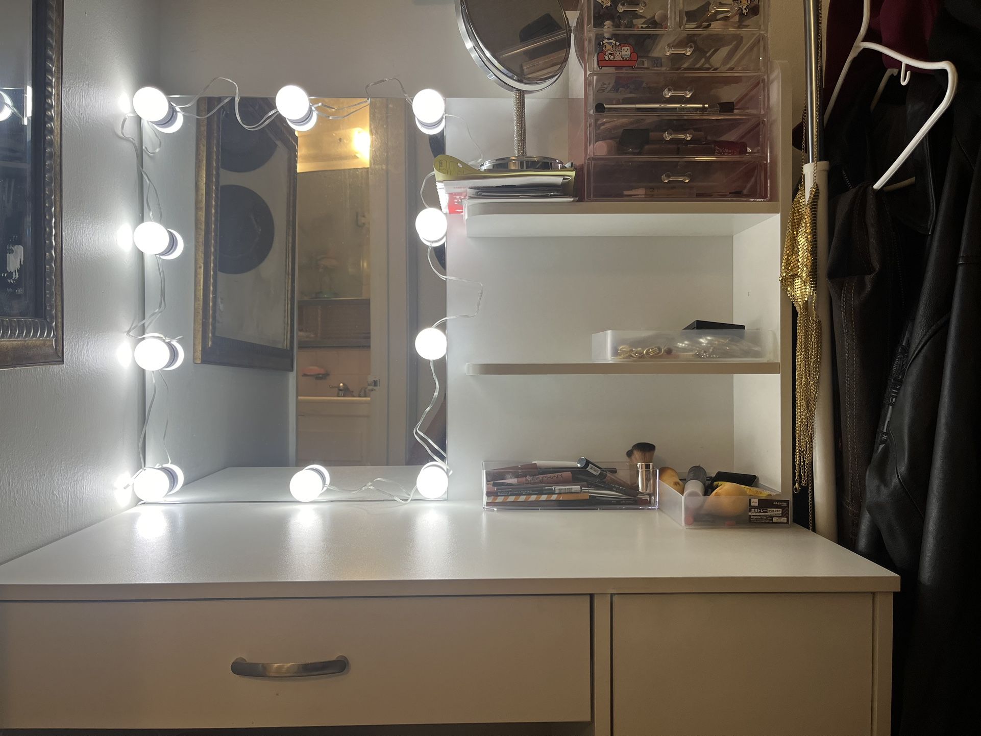 Makeup Vanity