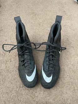 Nike Cleats Sz 9