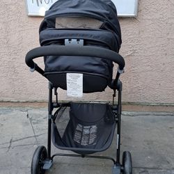 Stroller Evenflo Pivot 