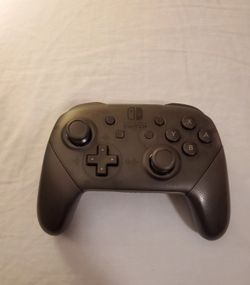 Nintendo Switch Pro Controller