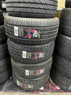 285/40R21 Atturo Tire – Premium All-Season Performance for SUVs & Crossovers
