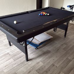 BAR SIZED POOL TABLE