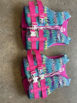 Speedo life vest