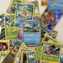 550 Pokémon cards