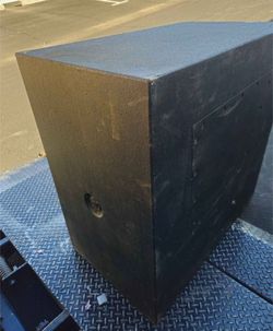 1 speaker available for sale located in Mesa