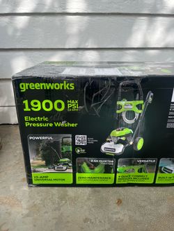 1900 PSI Greenworks Pressure Washer