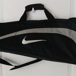 Nike Double Zip Racquet Bag 
