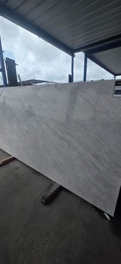 Tah mahal quartz for countertops