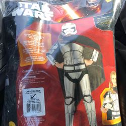 Youth Halloween Costume- Star Wars Captain Phasma size Large