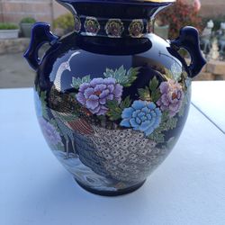 Vintage, Asian Peacock Vase