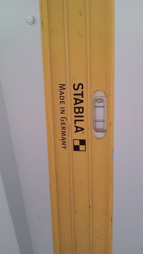 Level 10 Ft Long