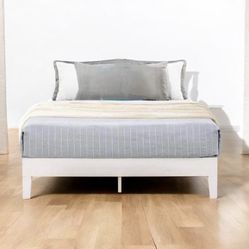New Queen Size White Solid Wood Platform Bed