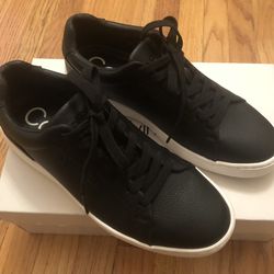 Calvin Clein men casual shoes size 7 conditionlike new 7