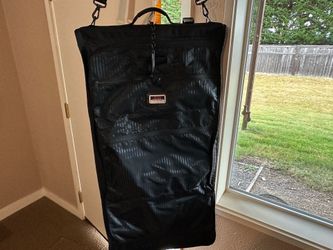 Tumi- Tri-fold suit and shirt bag