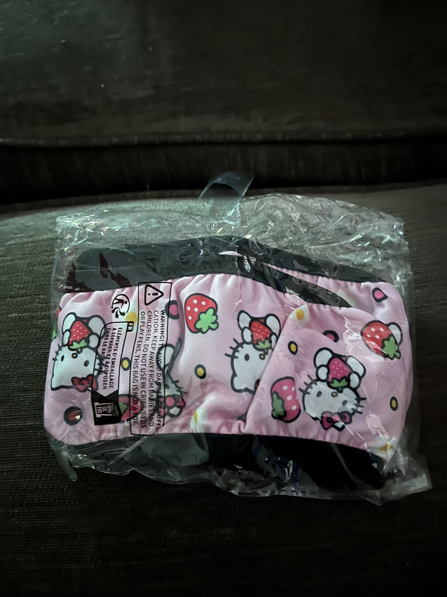 hello kitty steering wheel cover