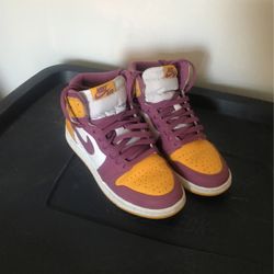 Air Jordan 1 Retro High OG 'Brotherhood'