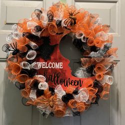 Beautiful Halloween Wreath 