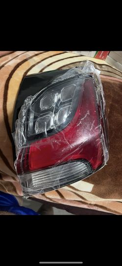 Outlander Taillight 2020