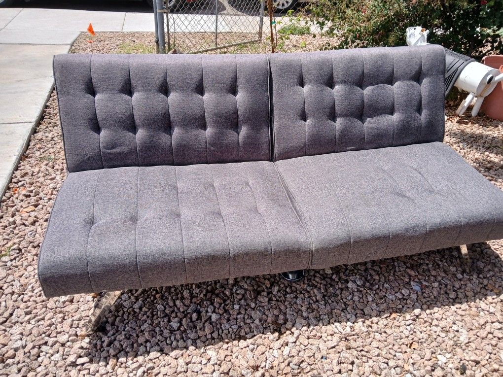 Days Bed Grey Good