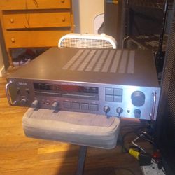 A very clean great sounding carver reciever 900 a rare hard to find receiver 100 cash firm a steal vintage audiophile stuff