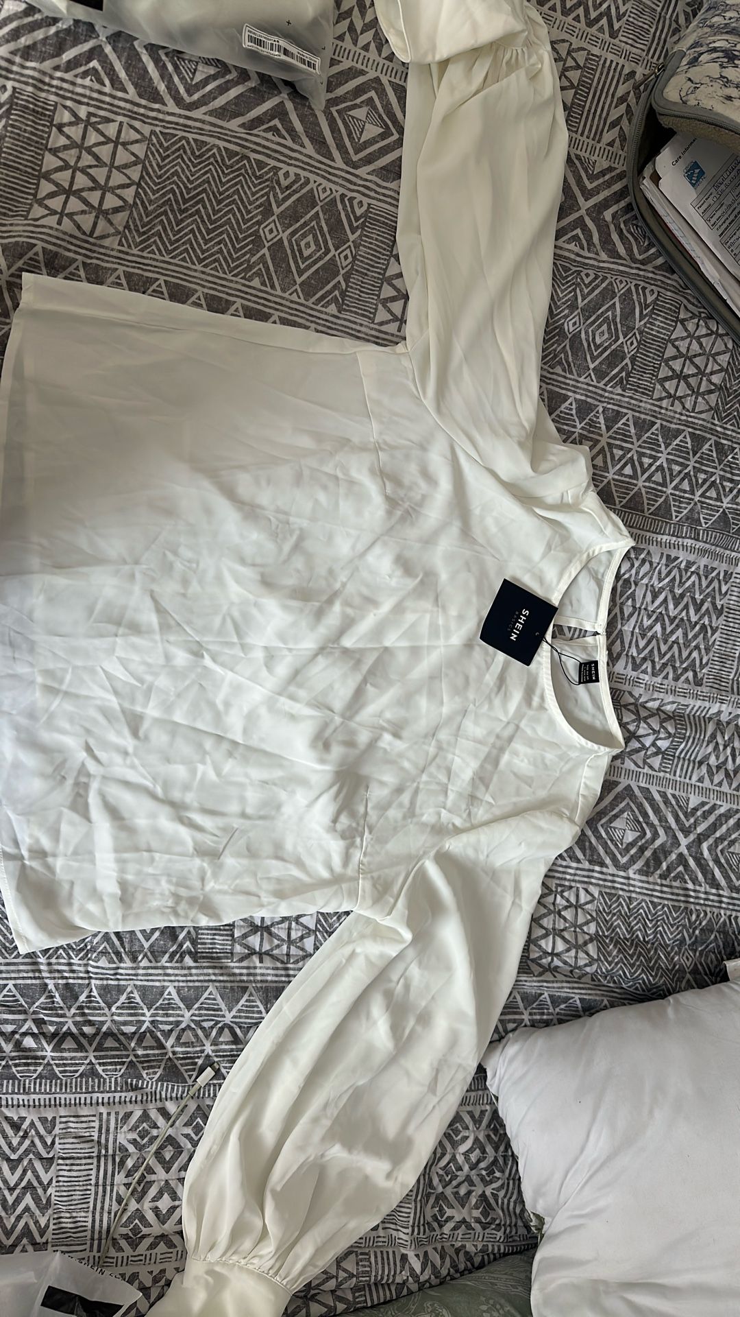 White Long sleeve shirt