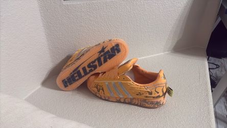 Hellstar x adidas men’s 9 1/2