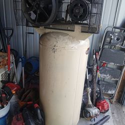 60 Gallon Air Compressor 