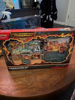 Charizard ex special collection