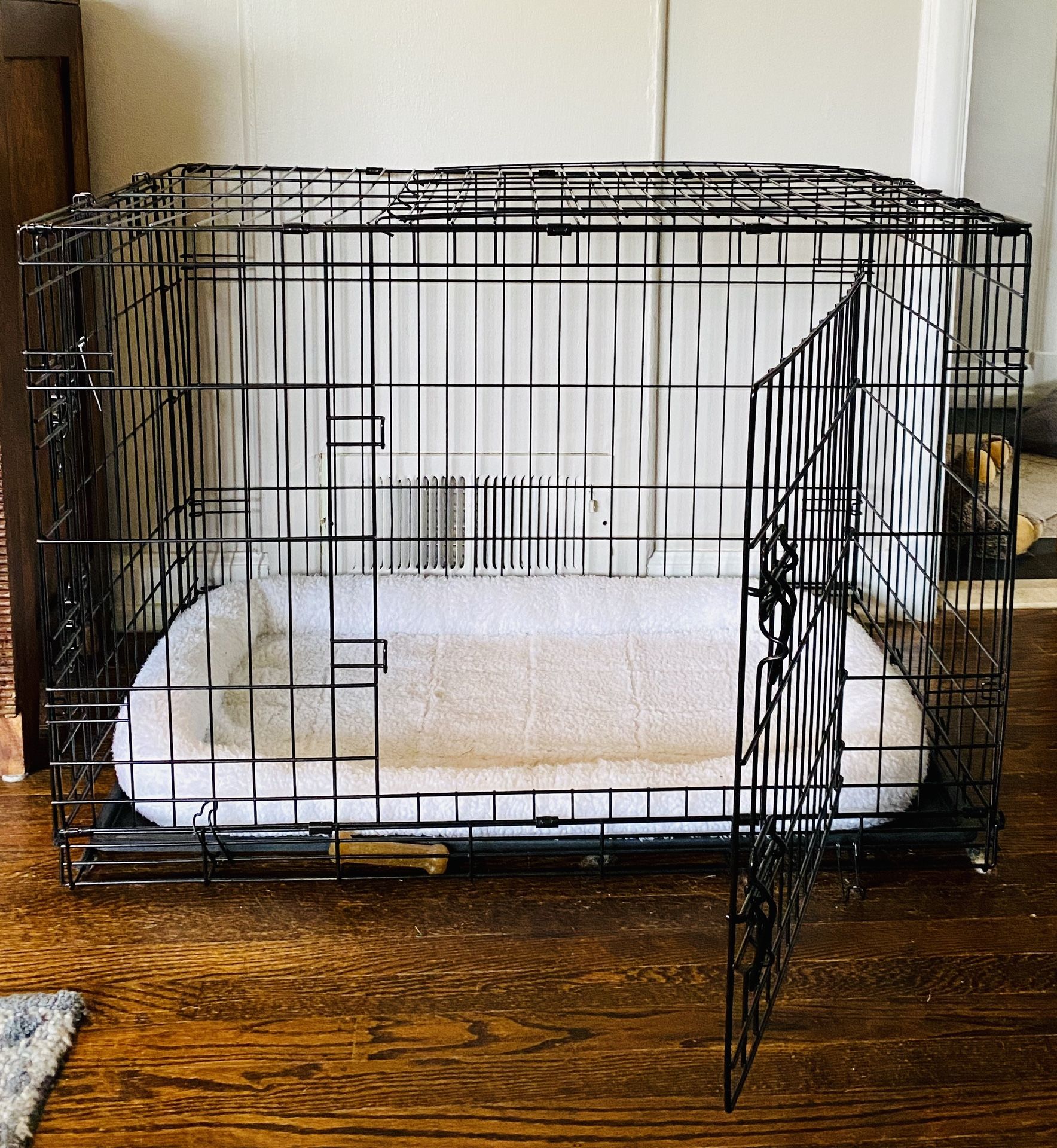 Frisco fold & carry wire pet crate