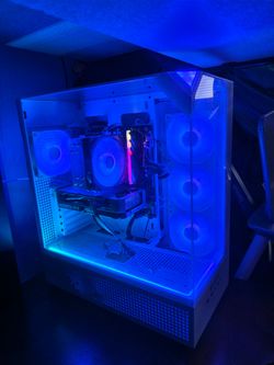 Complete 1440p Gaming PC Setup – RTX 5060 / Ryzen 7 / Dual LG Monitors