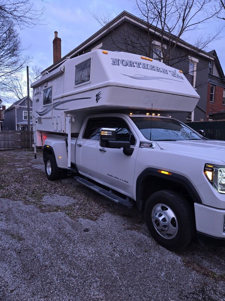 2007 Northern lite 10.2 Special Edition