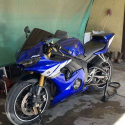 2005 Yamaha R6