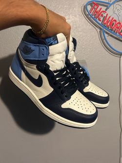 Air Jordan 1 Retro High OG Obsidian