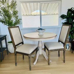 Carolina Classic Fairview Breakfast Table And Chairs
