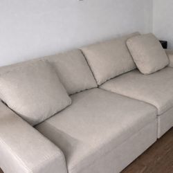 7th Avenue Deep Couch 