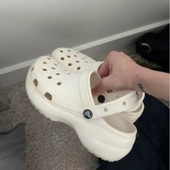 Crocs Comfort Wedged Woman’s 7