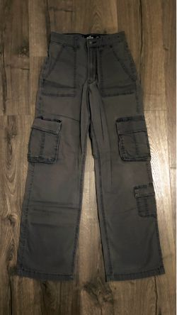 Hollister Ultra High-Rise Baggy Cargo Jeans